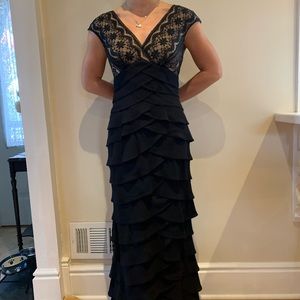 Adrianna Papell Ruffle, Lace Evening Gown, Size 6